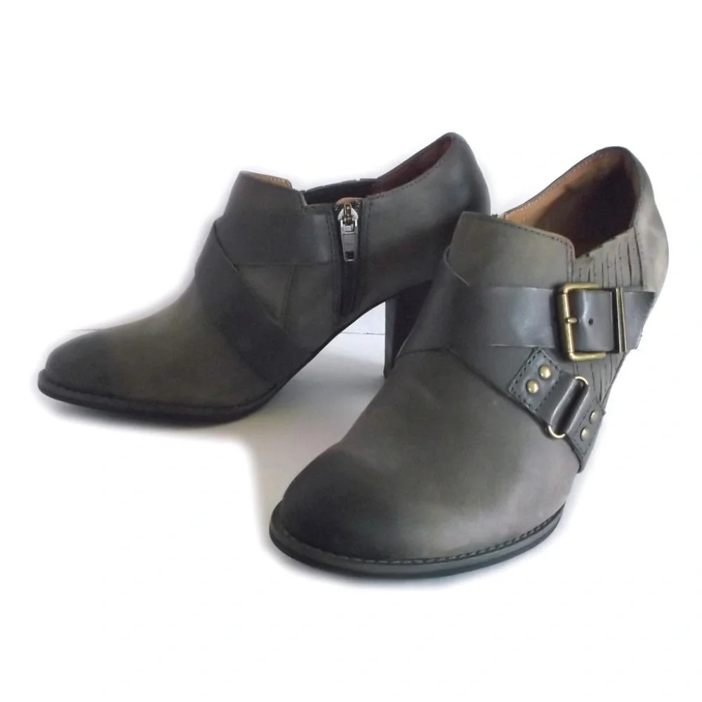 Clarks Indigo Grey Nubuck Leather Booties Size 10 - Picture 1 of 8